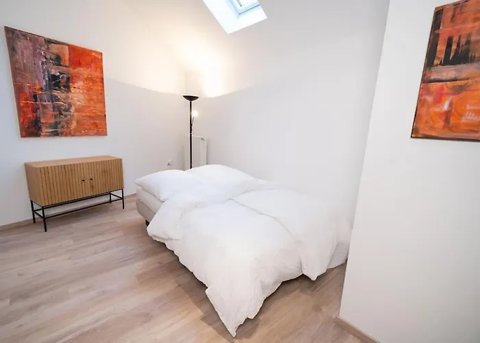 Lägenhet New Modernes Loft Im Zentrum Von