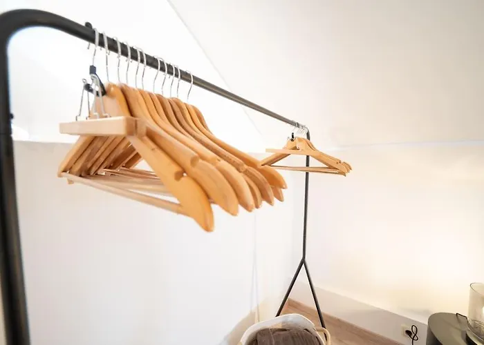 New Modernes Loft Im Zentrum Von Lägenhet
