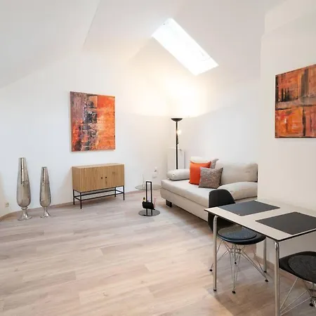 New Modernes Loft Im Zentrum Von דגנדורף