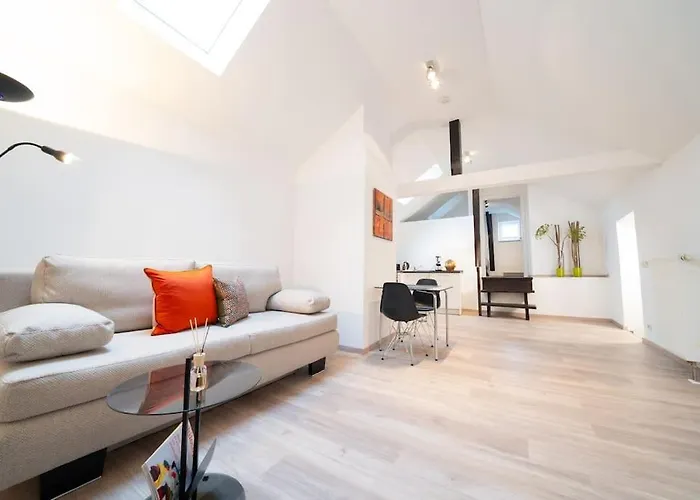 New Modernes Loft Im Zentrum Von דגנדורף